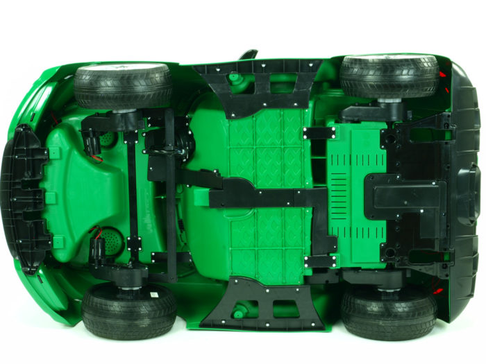 Kinderauto-Kinder-Elektroauto-Mercedes-GT-R-Sonderedition-4x45W-grün-lackiert-Unterboden